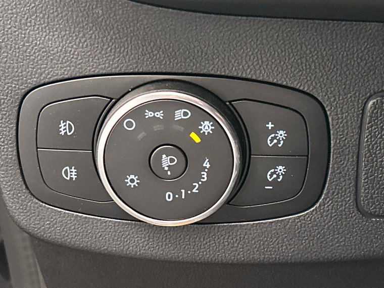 Vehicle Image 38
