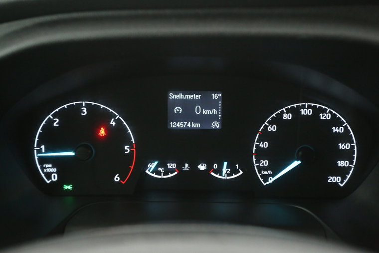 Vehicle Image 12
