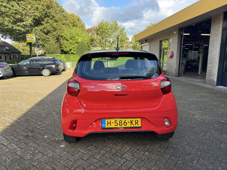 Vehicle Image 14