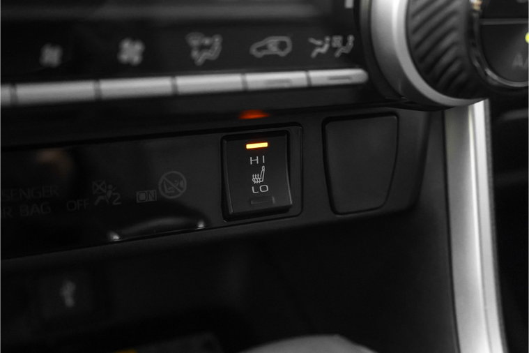 Vehicle Image 28