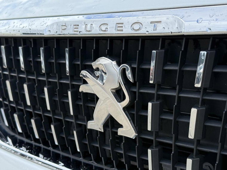 Vehicle Image 40