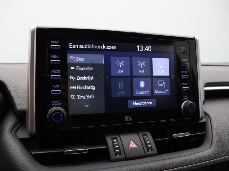 Vehicle Image 35