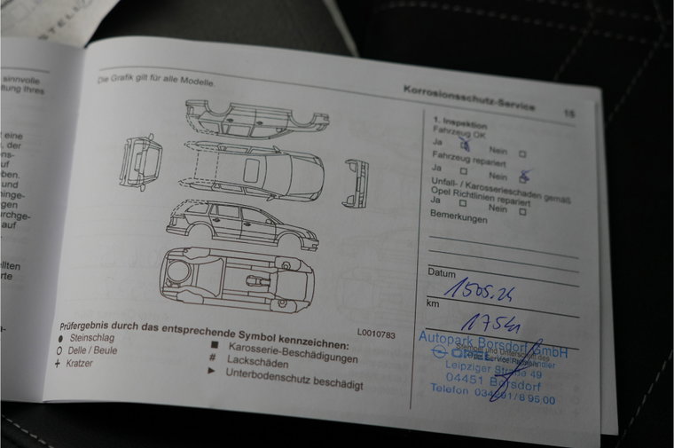 Vehicle Image 35