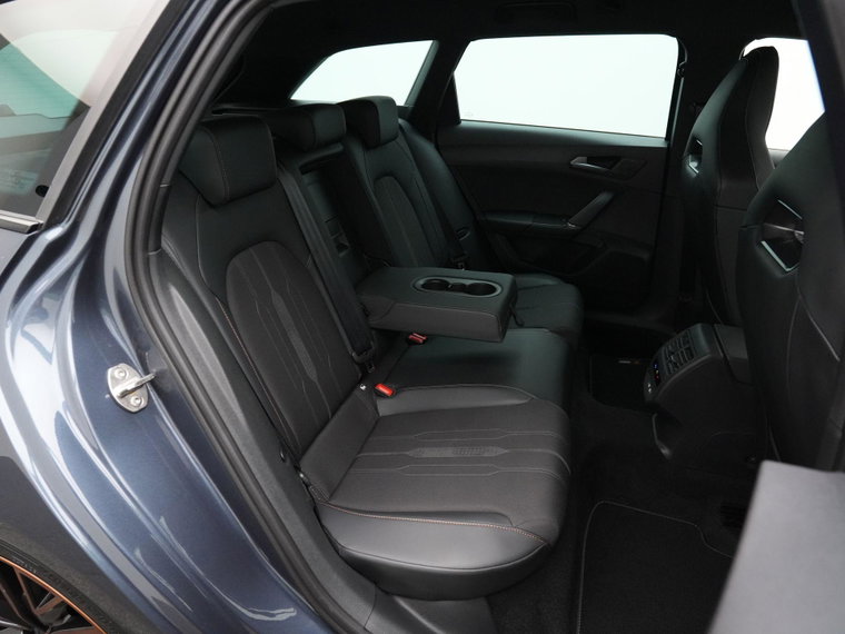 Vehicle Image 39