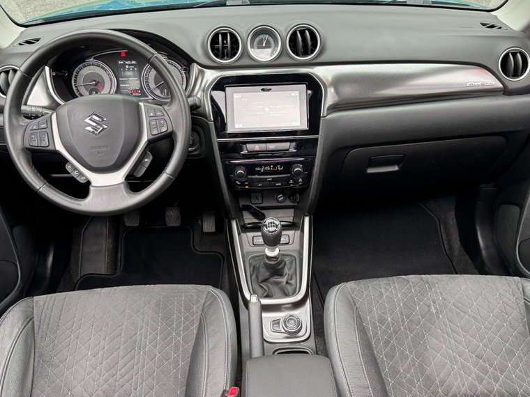 Vehicle Image 24