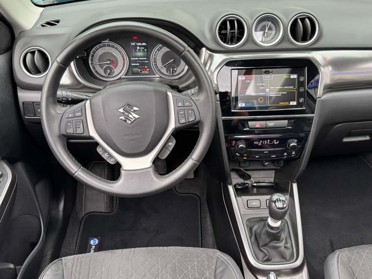 Vehicle Image 26