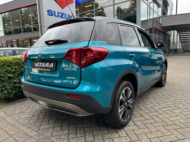 Vehicle Image 8