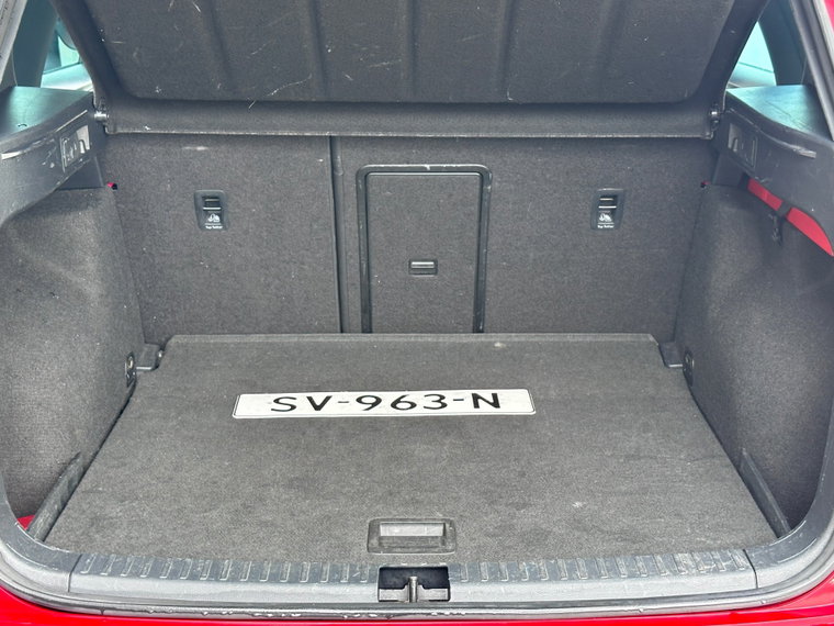 Vehicle Image 23
