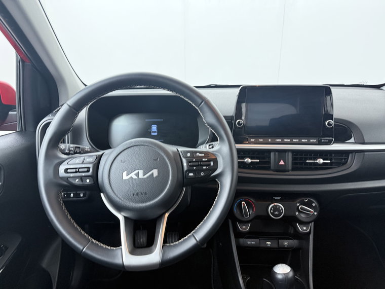 Vehicle Image 38