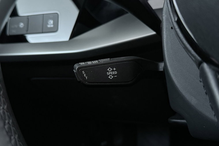 Vehicle Image 27