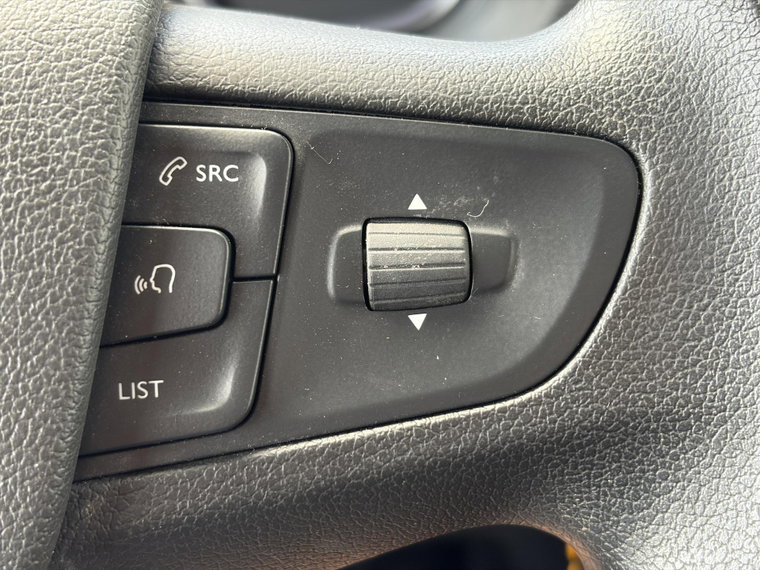 Vehicle Image 28
