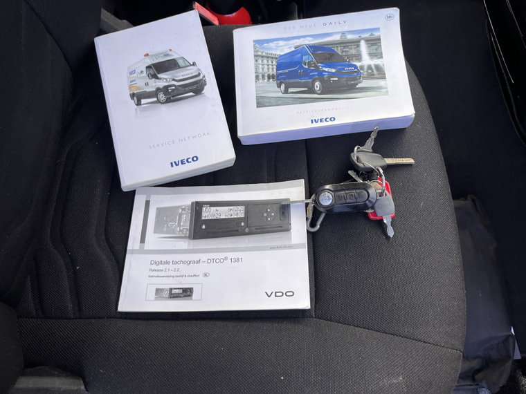 Vehicle Image 39