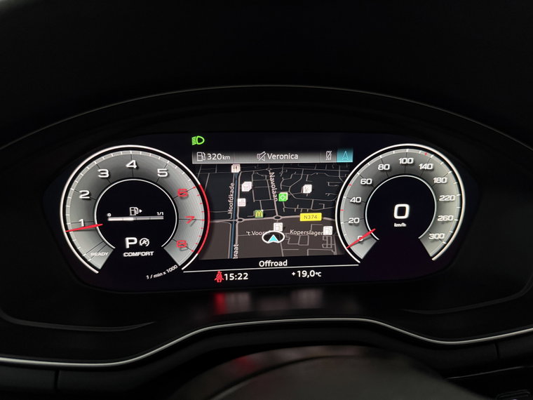 Vehicle Image 22
