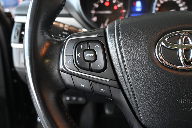 Vehicle Image 35