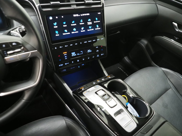 Vehicle Image 36
