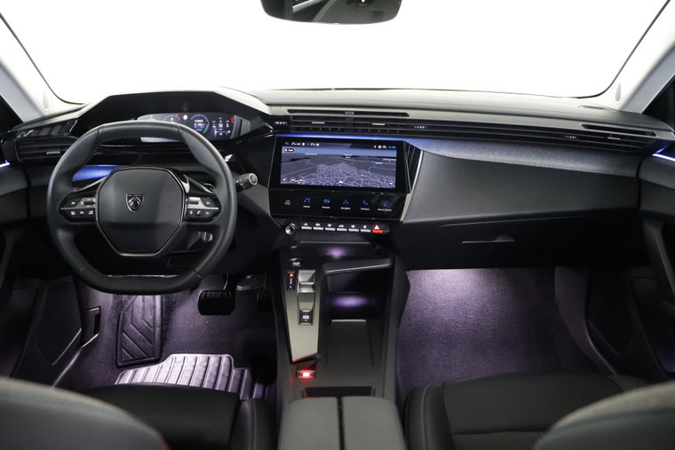 Vehicle Image 33