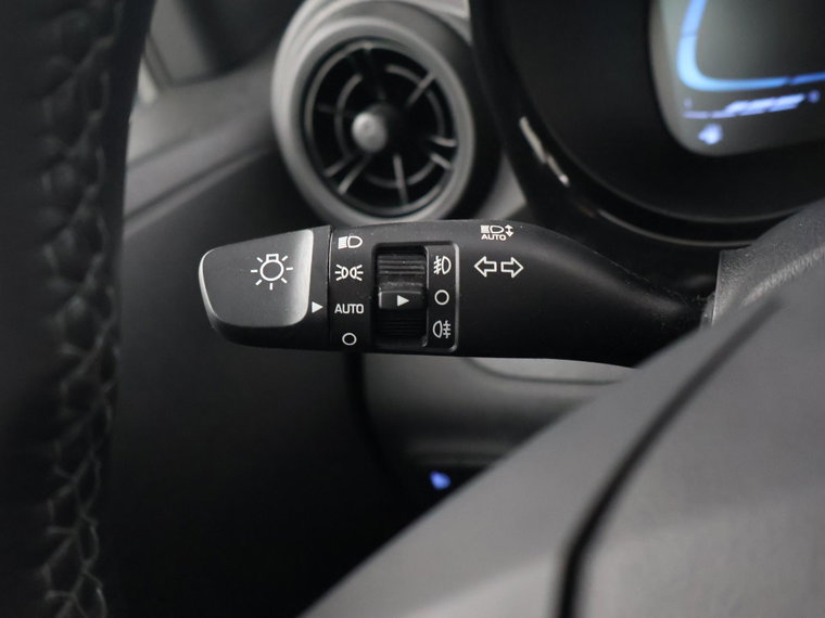 Vehicle Image 24