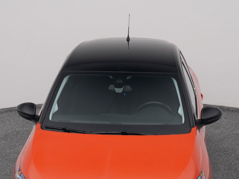 Vehicle Image 33
