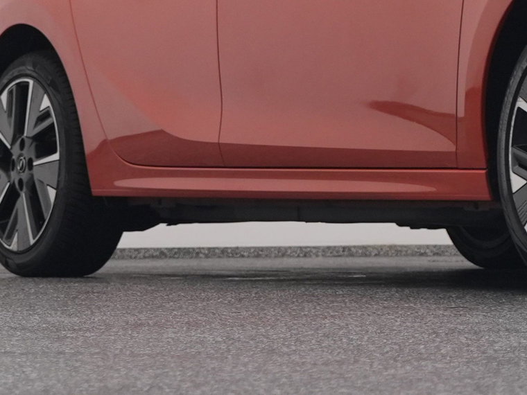 Vehicle Image 39