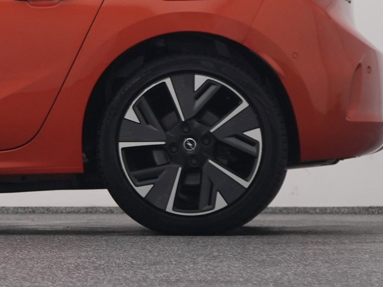 Vehicle Image 41