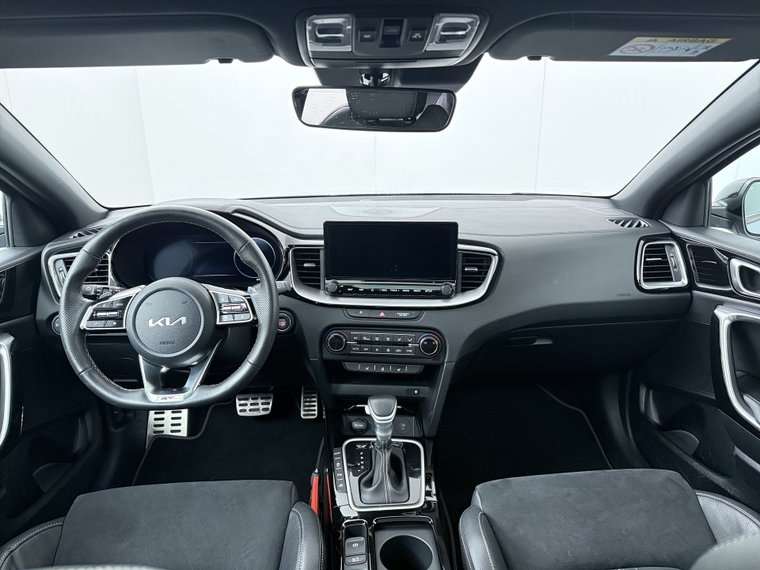 Vehicle Image 37