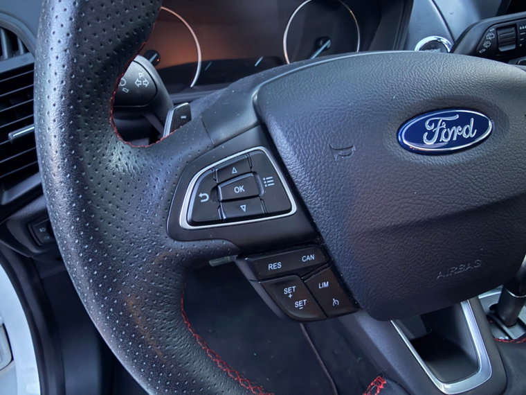 Vehicle Image 39