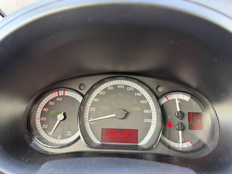 Vehicle Image 38