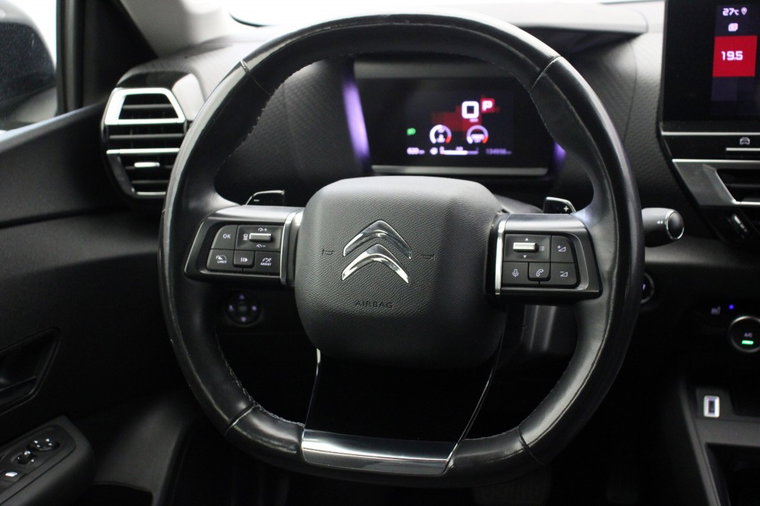 Vehicle Image 23
