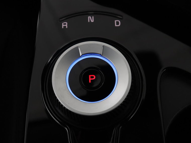 Vehicle Image 22