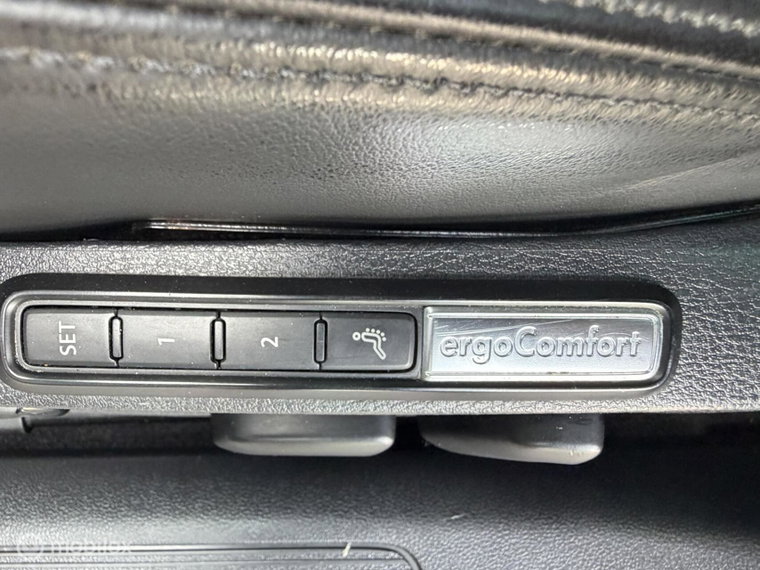 Vehicle Image 39