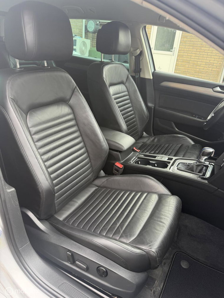Vehicle Image 40