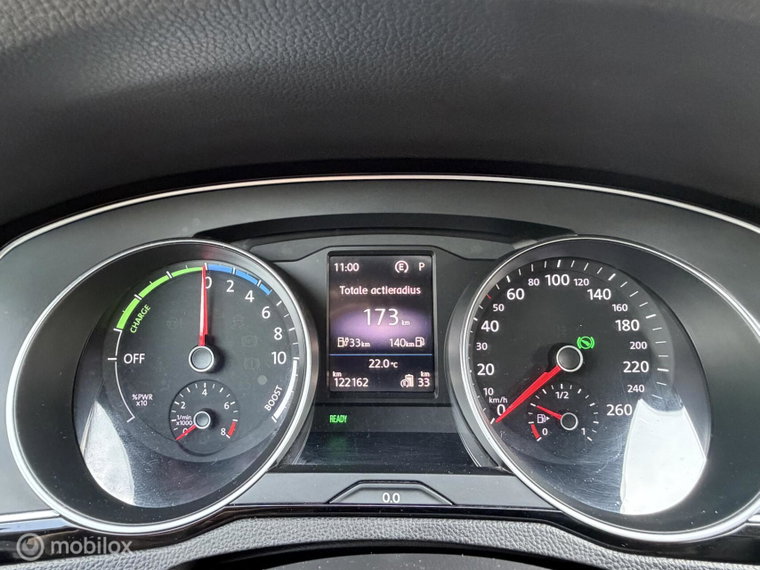 Vehicle Image 45