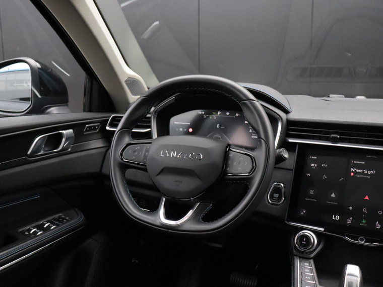 Vehicle Image 23