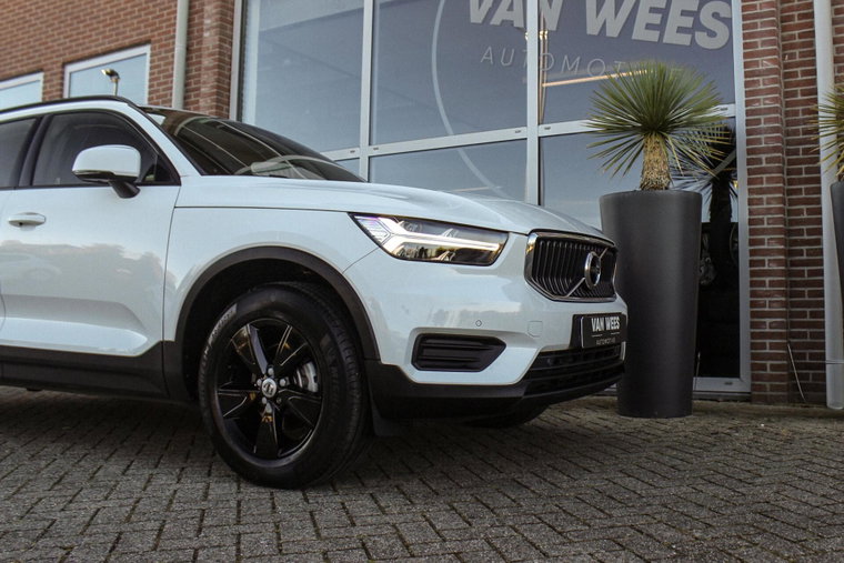 Vehicle Image 37