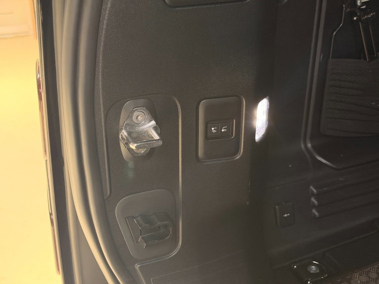 Vehicle Image 51