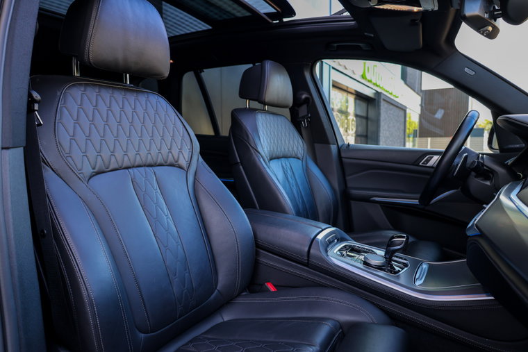 Vehicle Image 20