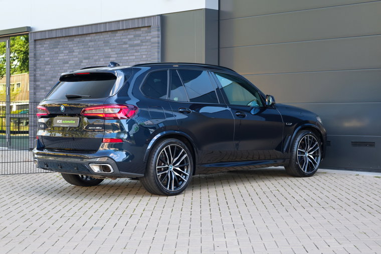 Vehicle Image 50