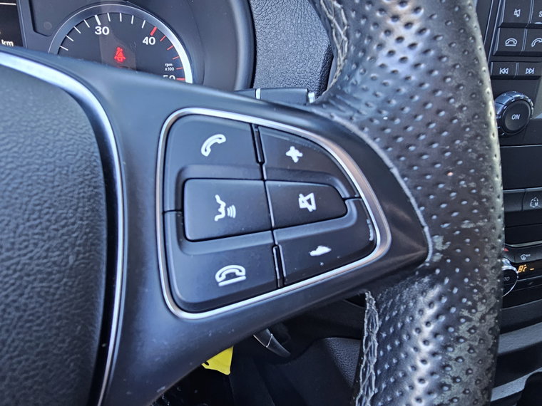 Vehicle Image 40