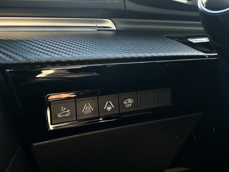 Vehicle Image 48