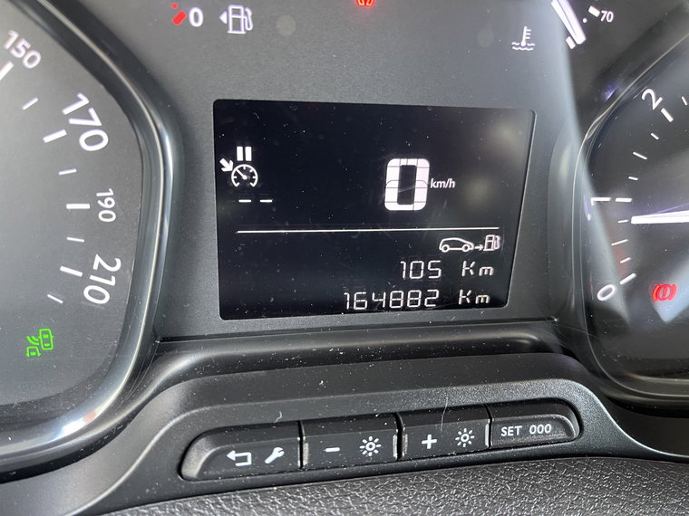 Vehicle Image 27