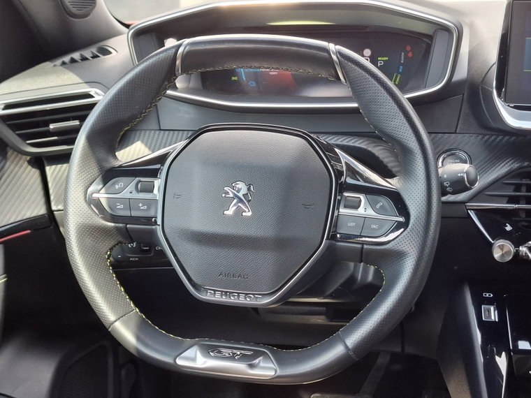 Vehicle Image 22