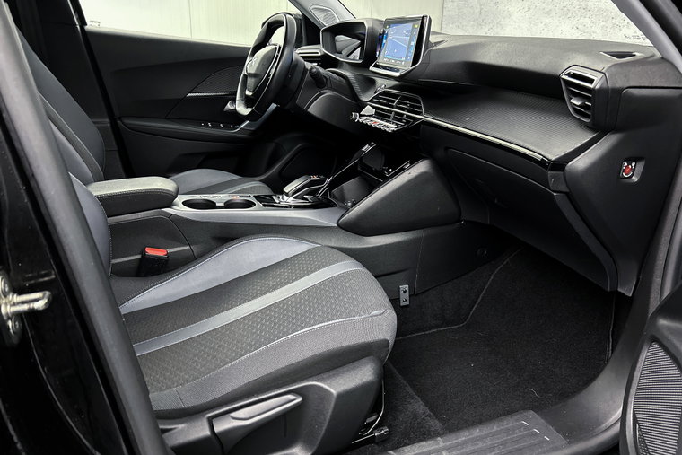 Vehicle Image 31