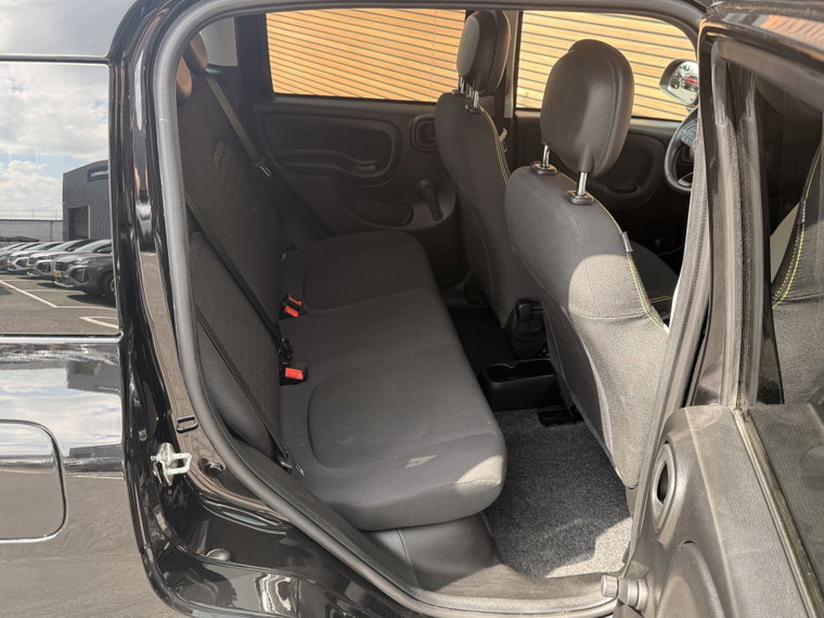 Vehicle Image 37