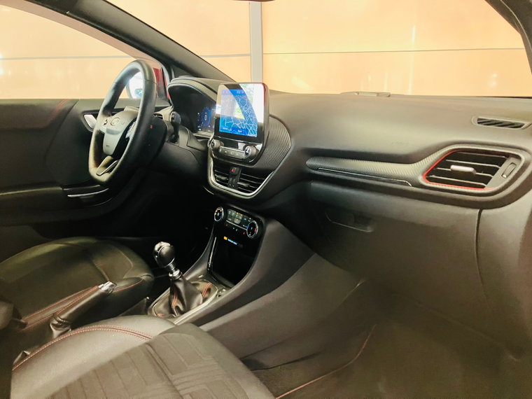 Vehicle Image 39