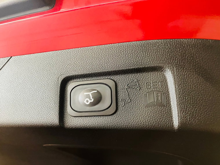 Vehicle Image 42