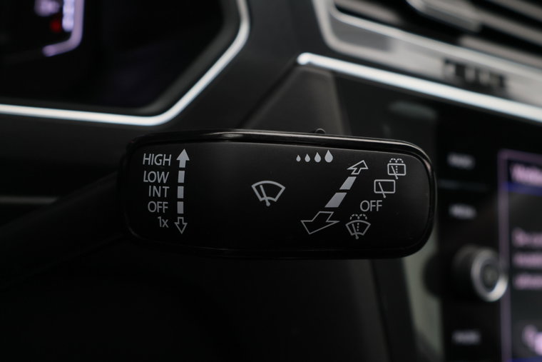 Vehicle Image 40
