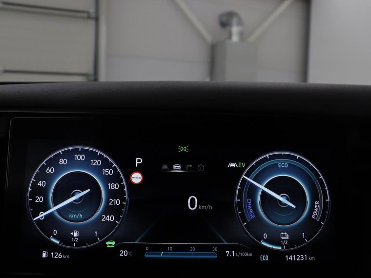 Vehicle Image 40