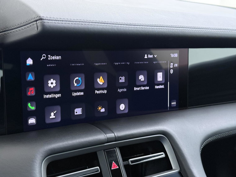 Vehicle Image 36