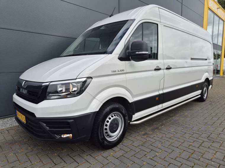 Vehicle Image 24