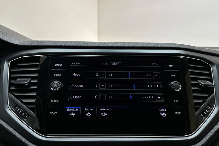 Vehicle Image 33